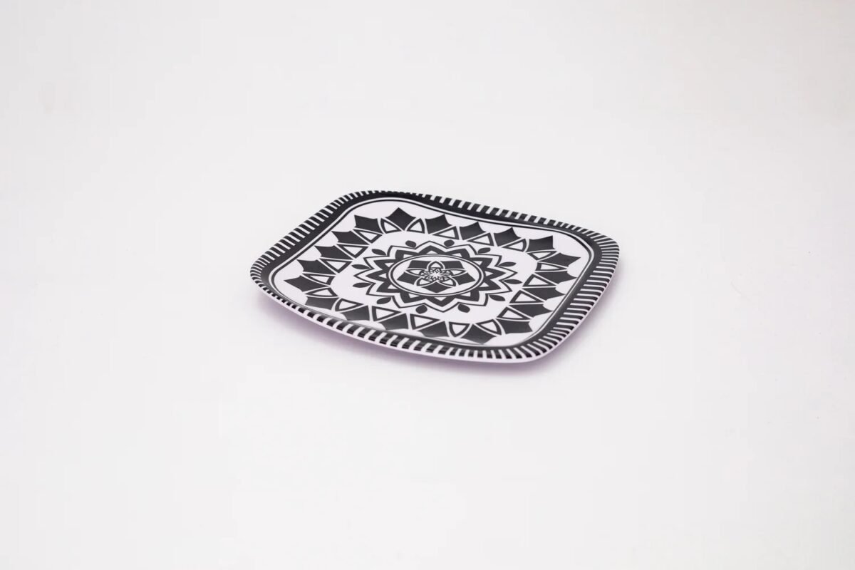 Square Dinner Plate Set - 6 Pieces - 26 × 26 cm - Image 1